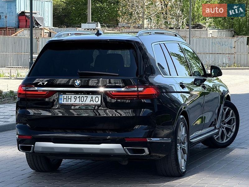 Внедорожник / Кроссовер BMW X7 2021 в Одессе