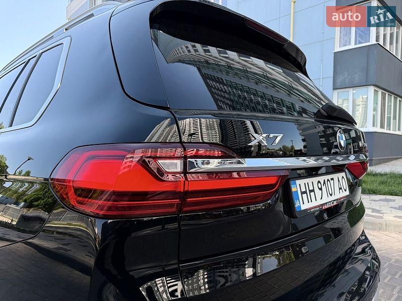 Внедорожник / Кроссовер BMW X7 2021 в Одессе