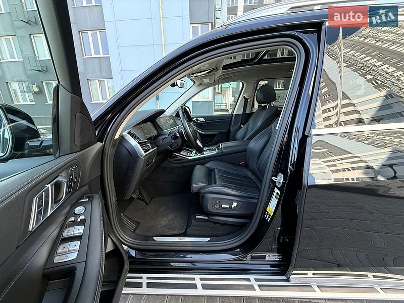Внедорожник / Кроссовер BMW X7 2021 в Одессе