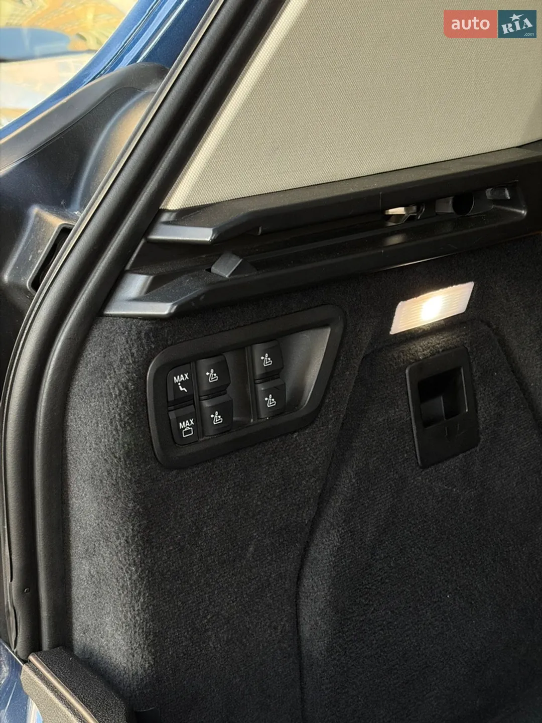 2020 BMW X7 - мініатюра 13