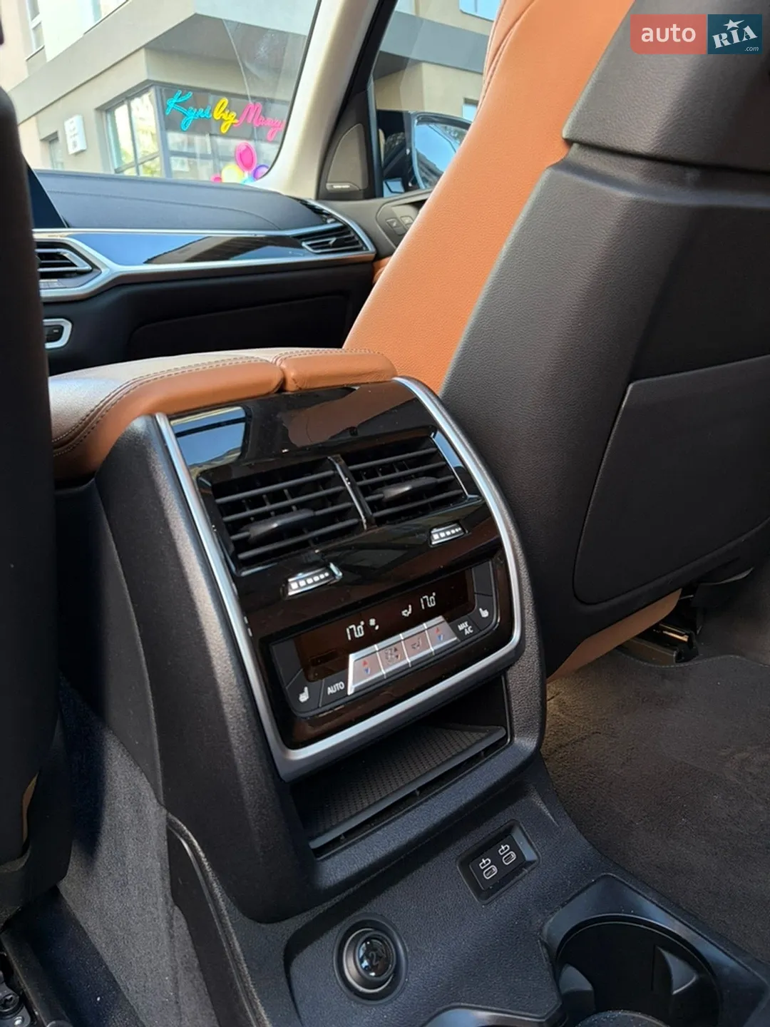 2020 BMW X7 - мініатюра 14