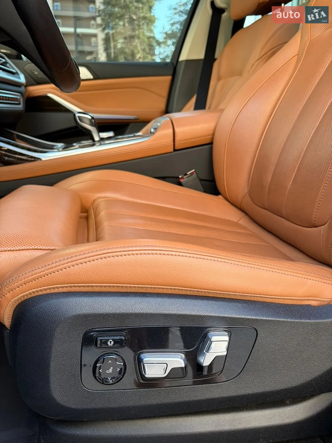 2020 BMW X7 - мініатюра 17