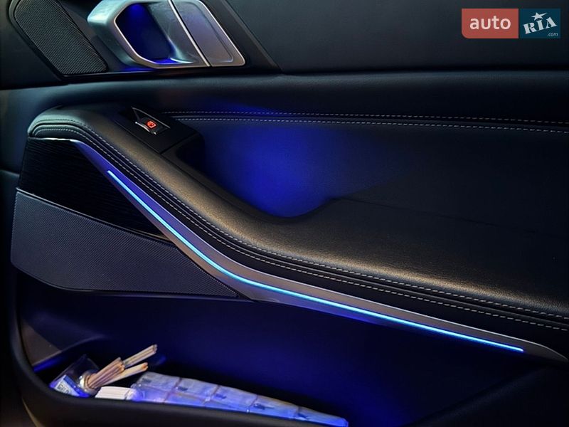 Внедорожник / Кроссовер BMW X7 2020 в Черновцах