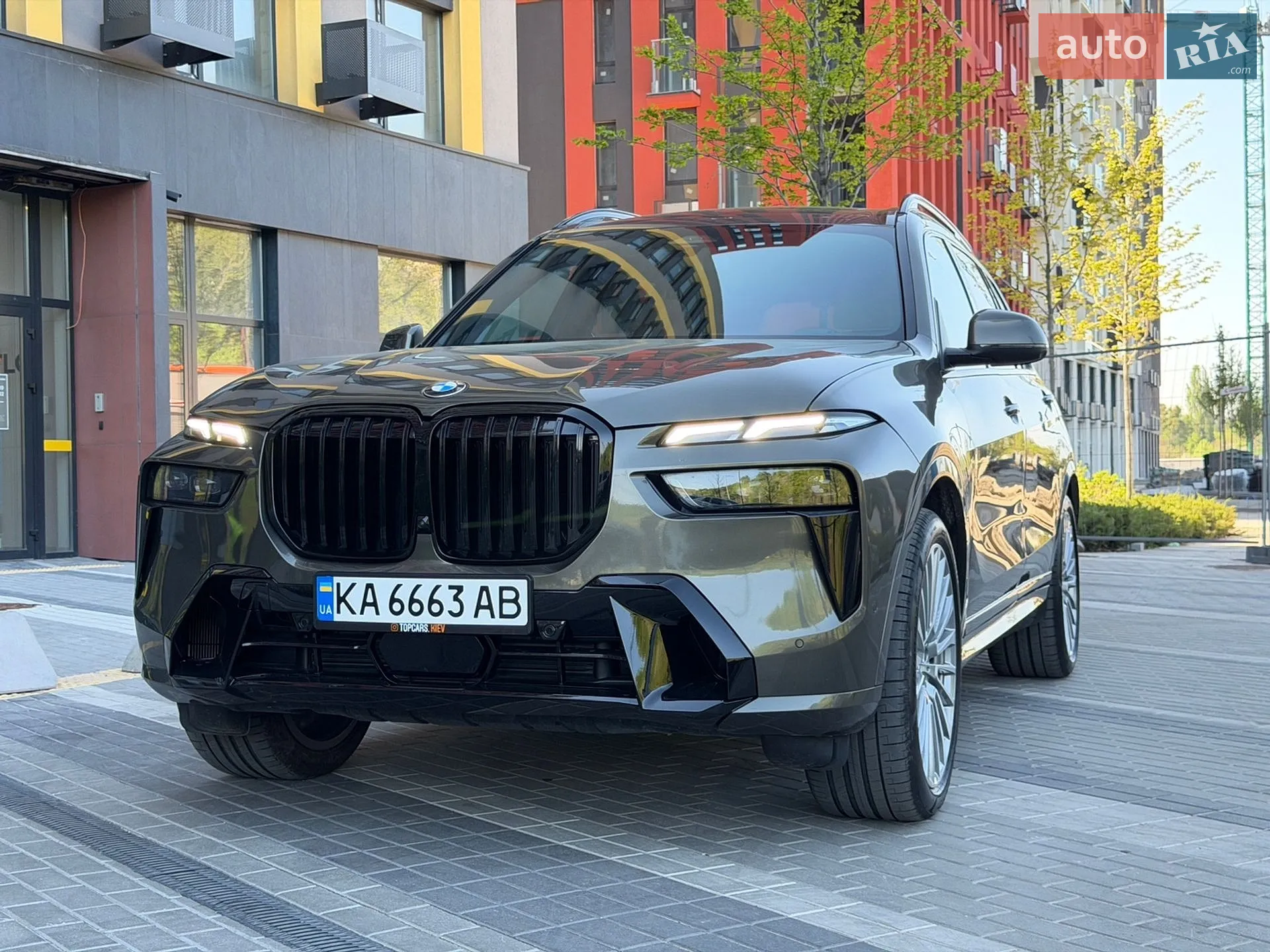 2024 BMW X7 - мініатюра 2