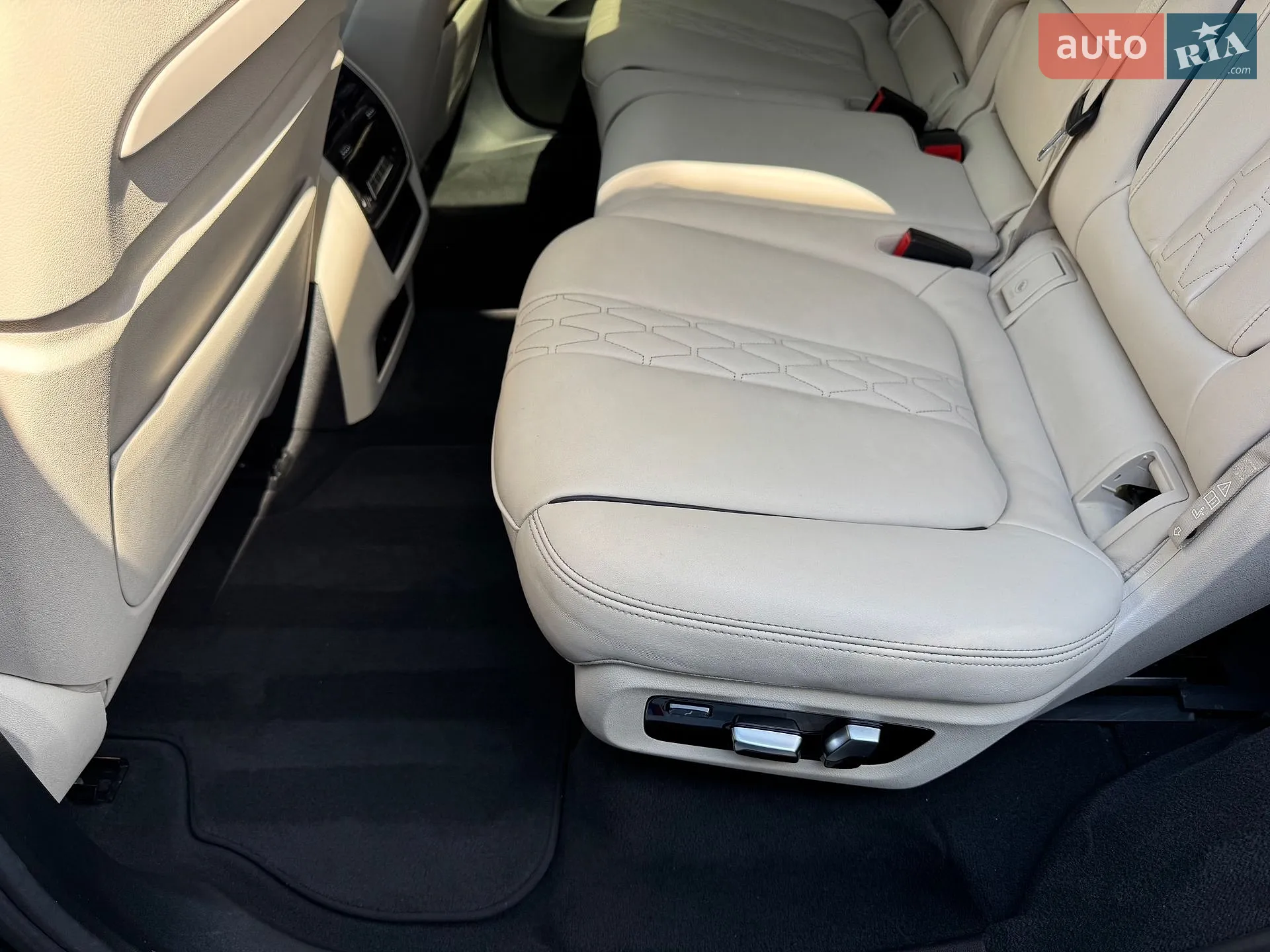 2019 BMW X7 - мініатюра 153