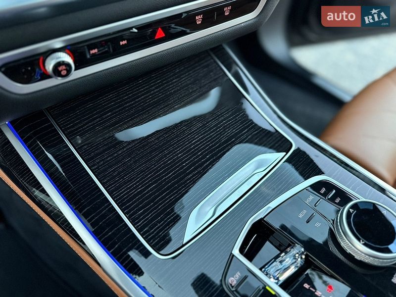 Внедорожник / Кроссовер BMW X7 2022 в Львове