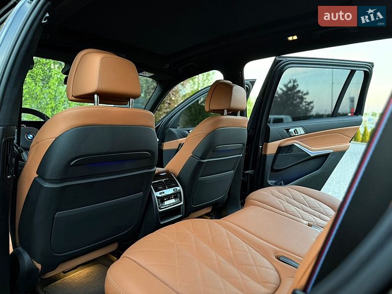 Внедорожник / Кроссовер BMW X7 2022 в Львове