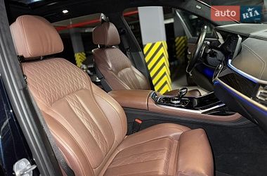 Внедорожник / Кроссовер BMW X7 2020 в Киеве