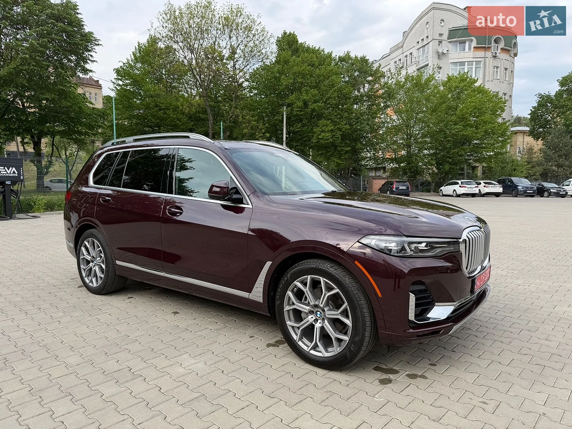 2020 BMW X7 - фото 1