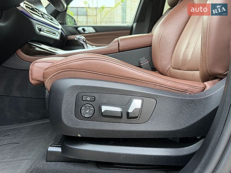 Внедорожник / Кроссовер BMW X7 2020 в Львове