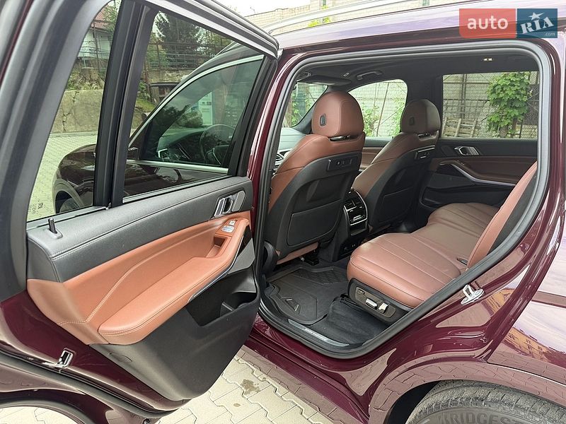 Внедорожник / Кроссовер BMW X7 2020 в Львове