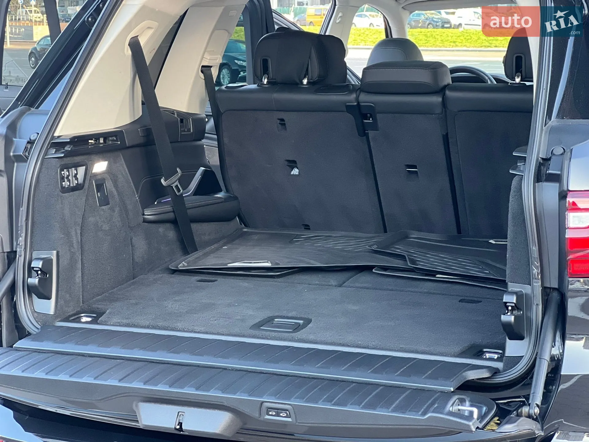 2022 BMW X7 - мініатюра 61