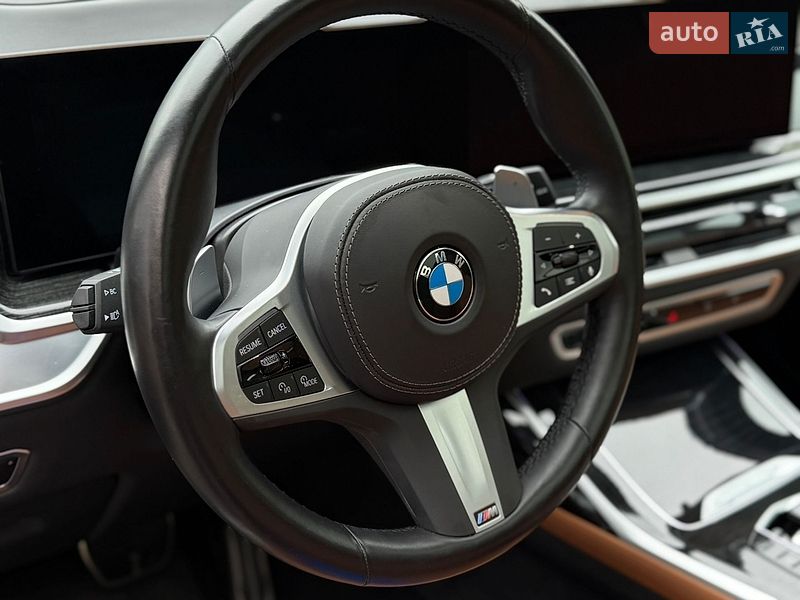 Внедорожник / Кроссовер BMW X7 2023 в Луцке