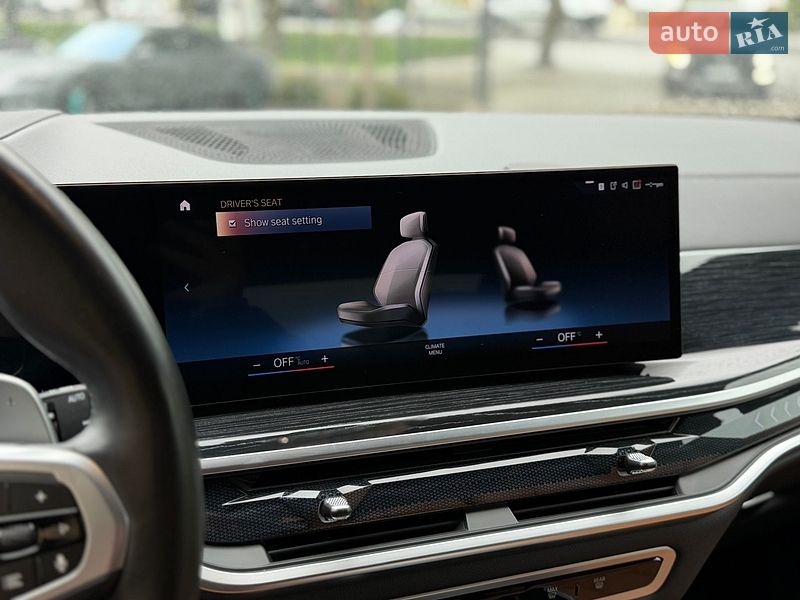 Внедорожник / Кроссовер BMW X7 2023 в Луцке