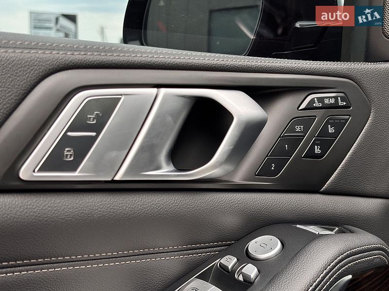 Внедорожник / Кроссовер BMW X7 2019 в Львове
