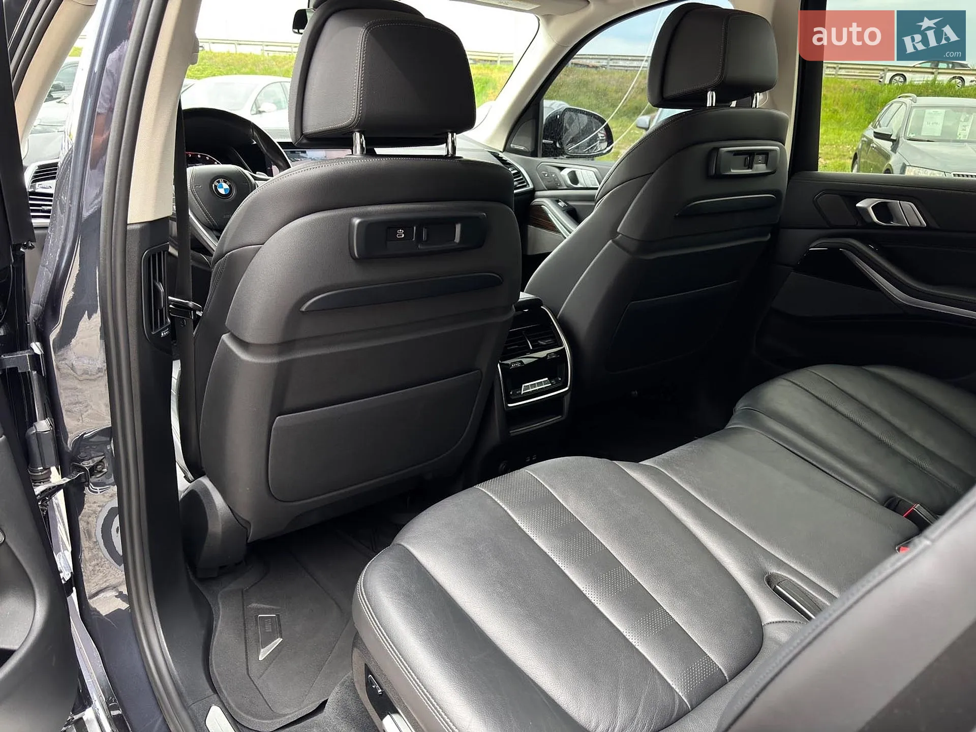 2019 BMW X7 - мініатюра 52