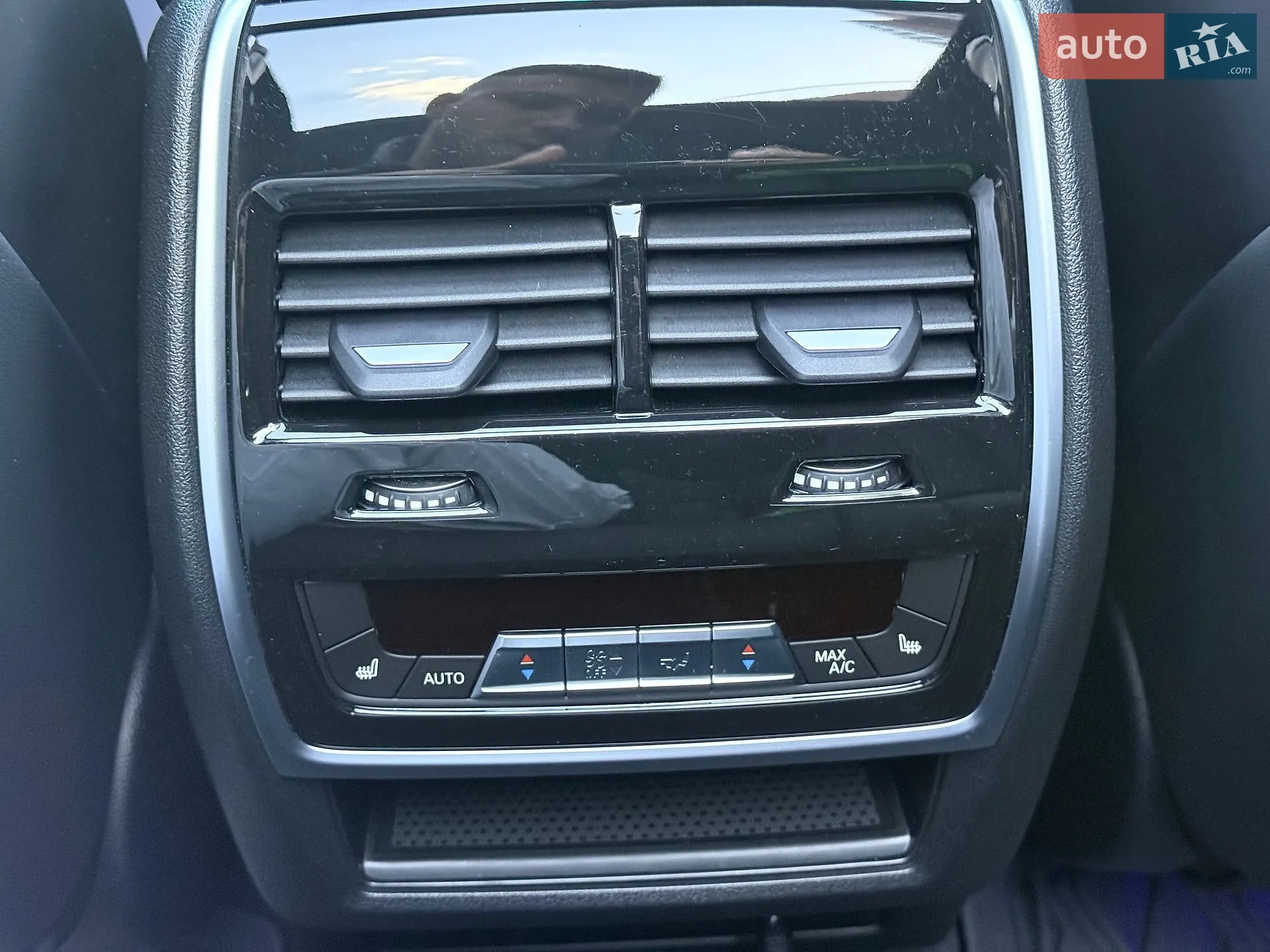 2025 BMW X7 - мініатюра 17