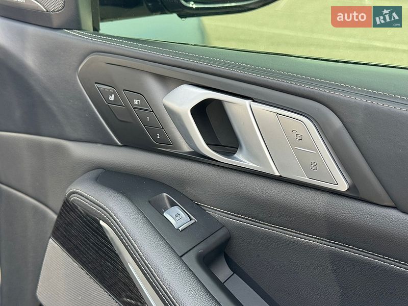 Внедорожник / Кроссовер BMW X7 2019 в Киеве