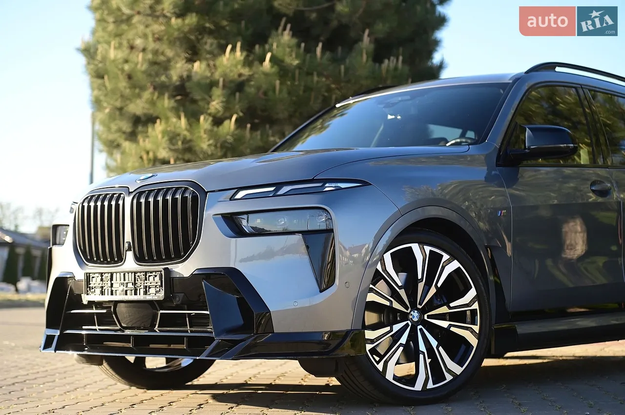 BMW X7 2023 photo 5