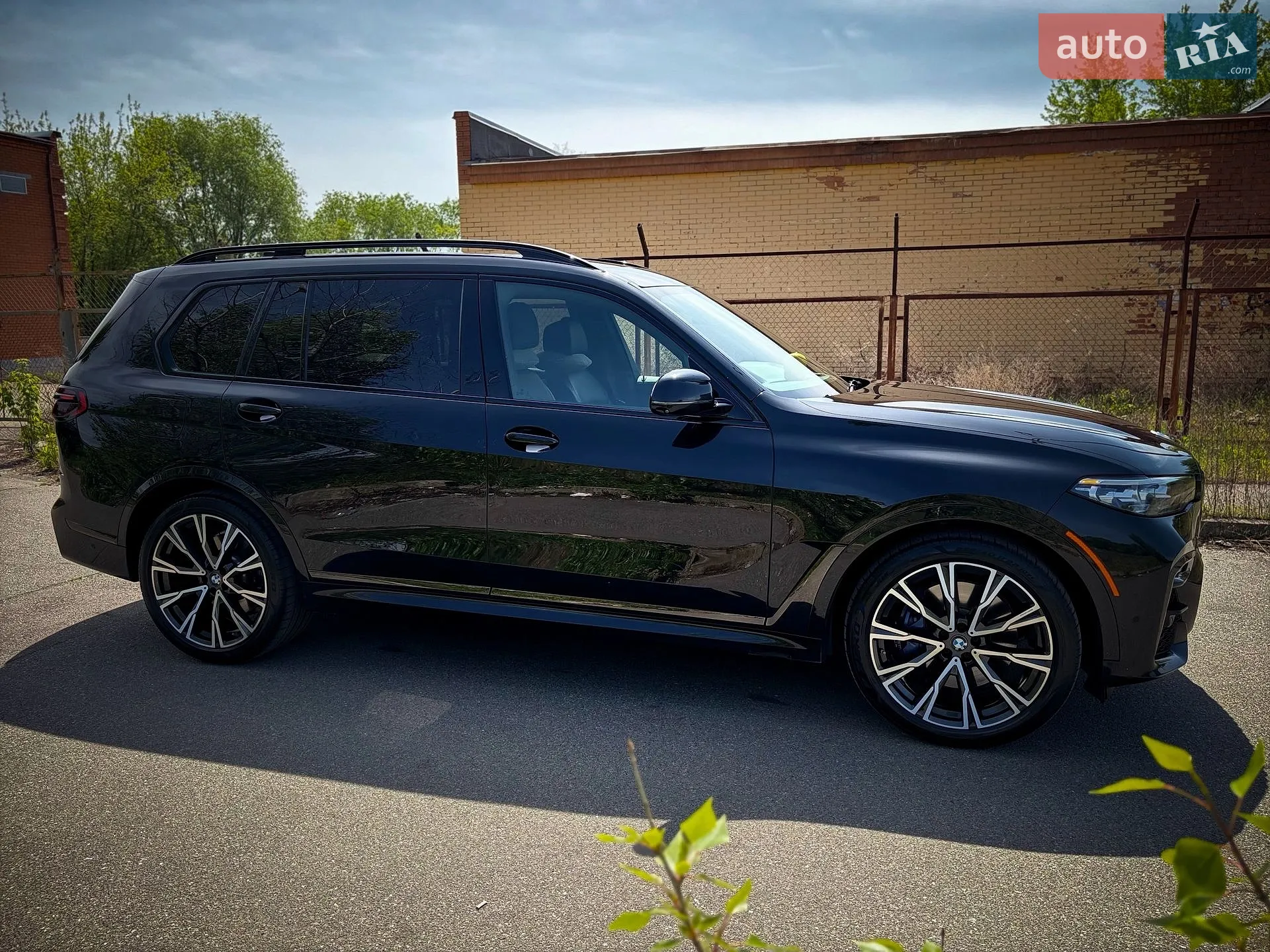 2020 BMW X7 - мініатюра 14