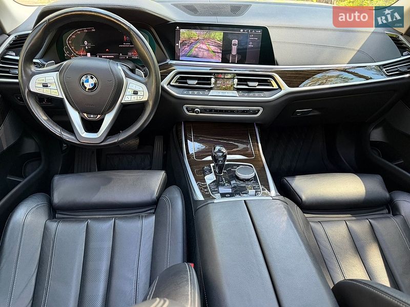 Внедорожник / Кроссовер BMW X7 2020 в Киеве