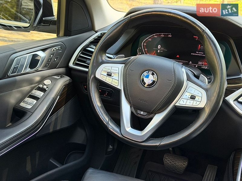 Внедорожник / Кроссовер BMW X7 2020 в Киеве