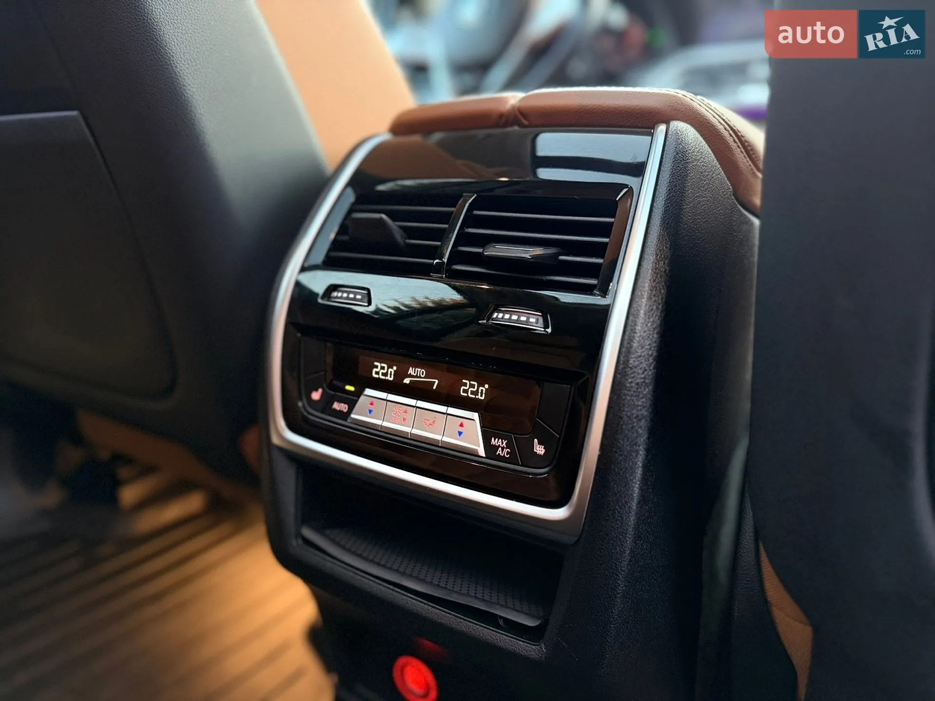 2021 BMW X7 - мініатюра 31