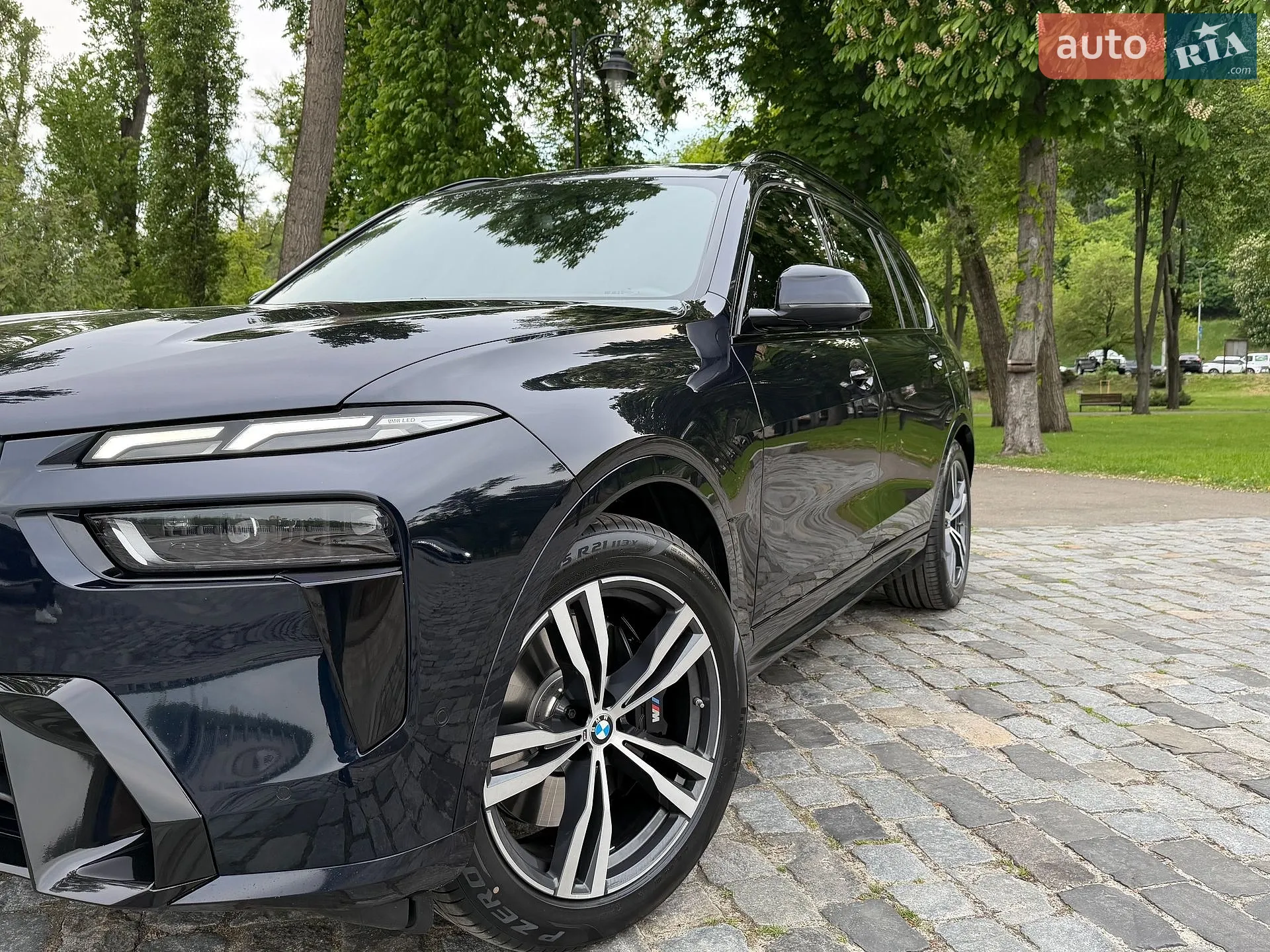 2023 BMW X7 - мініатюра 43