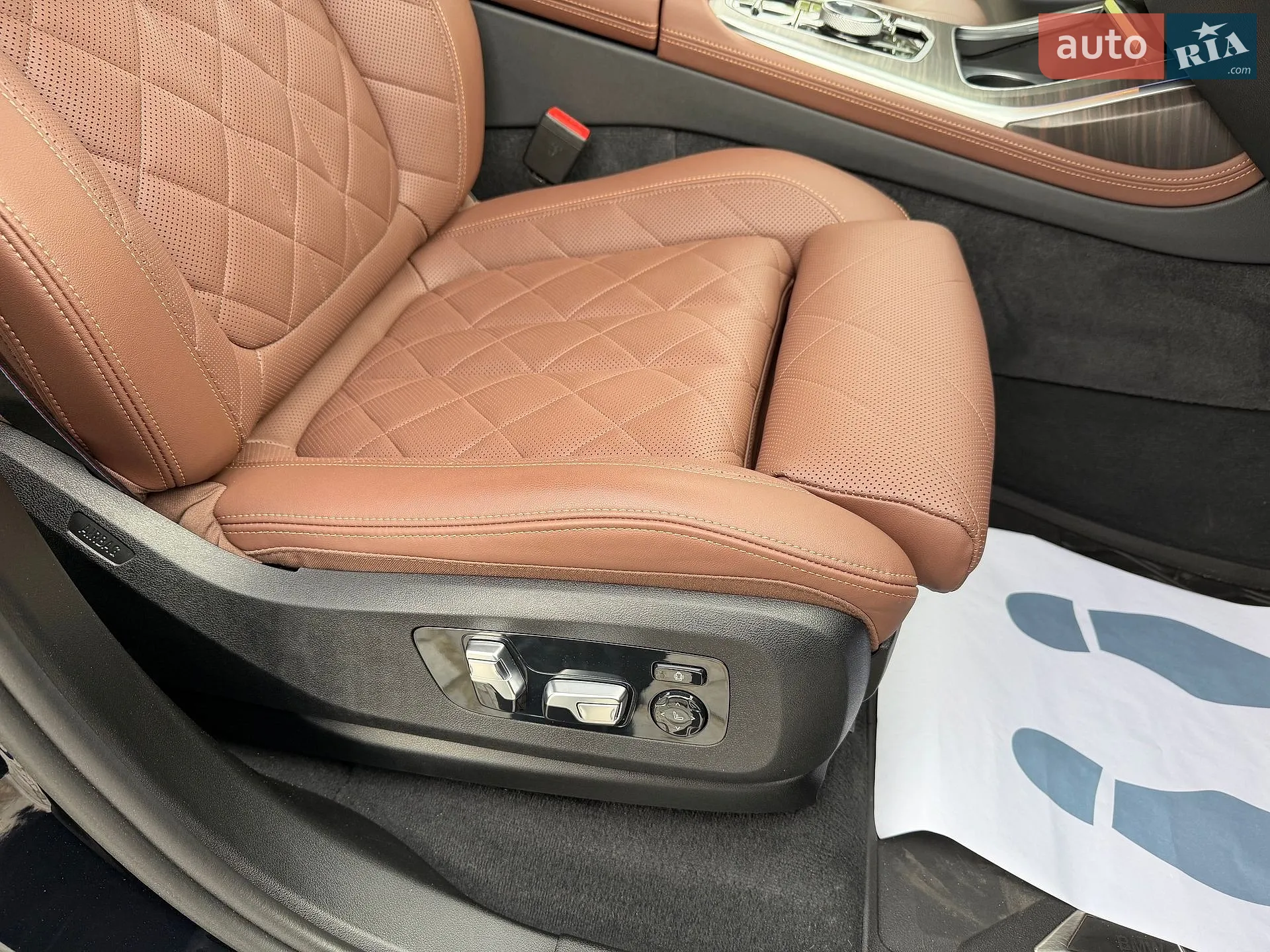 2023 BMW X7 - мініатюра 88
