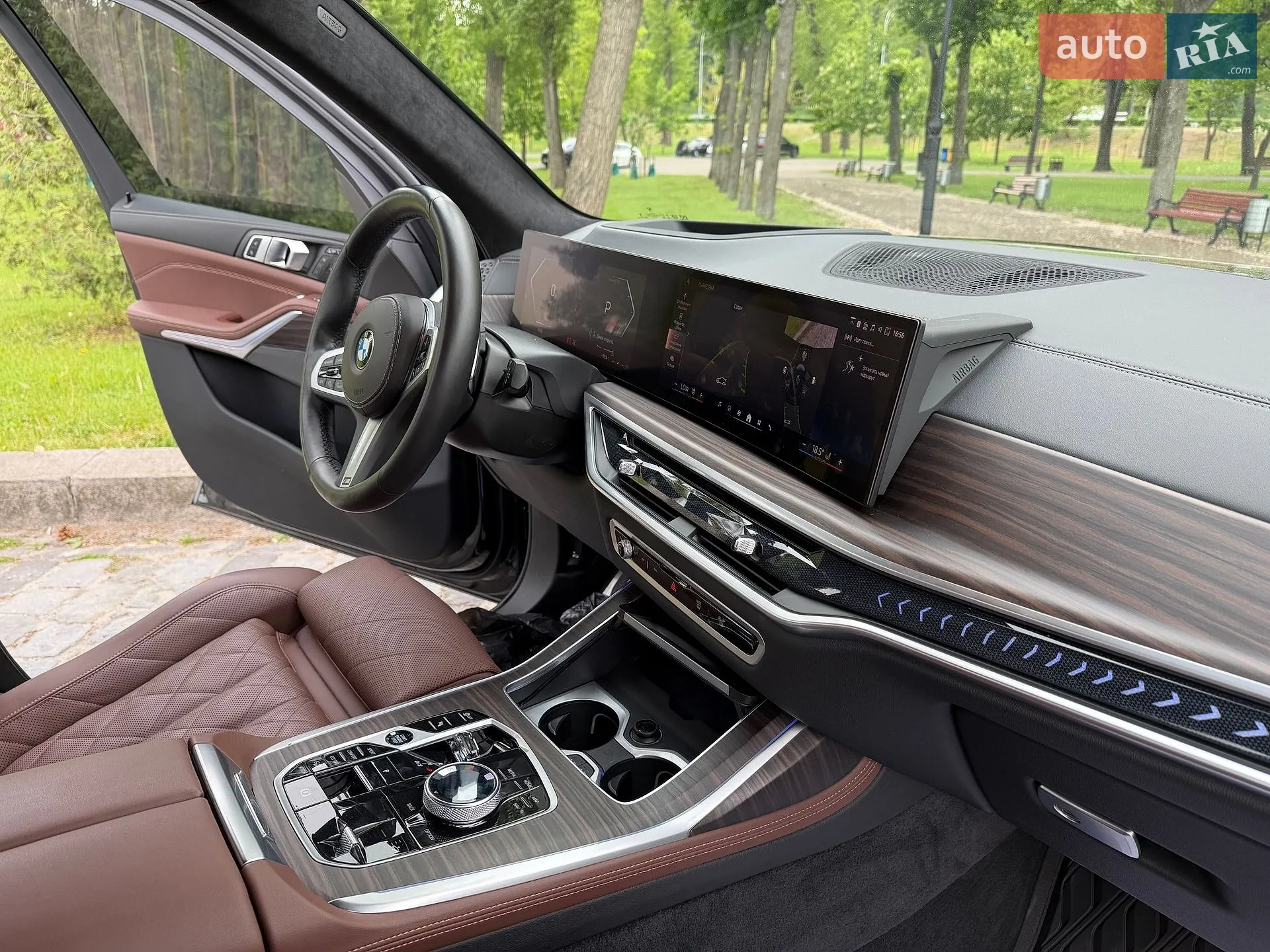 2023 BMW X7 - мініатюра 93