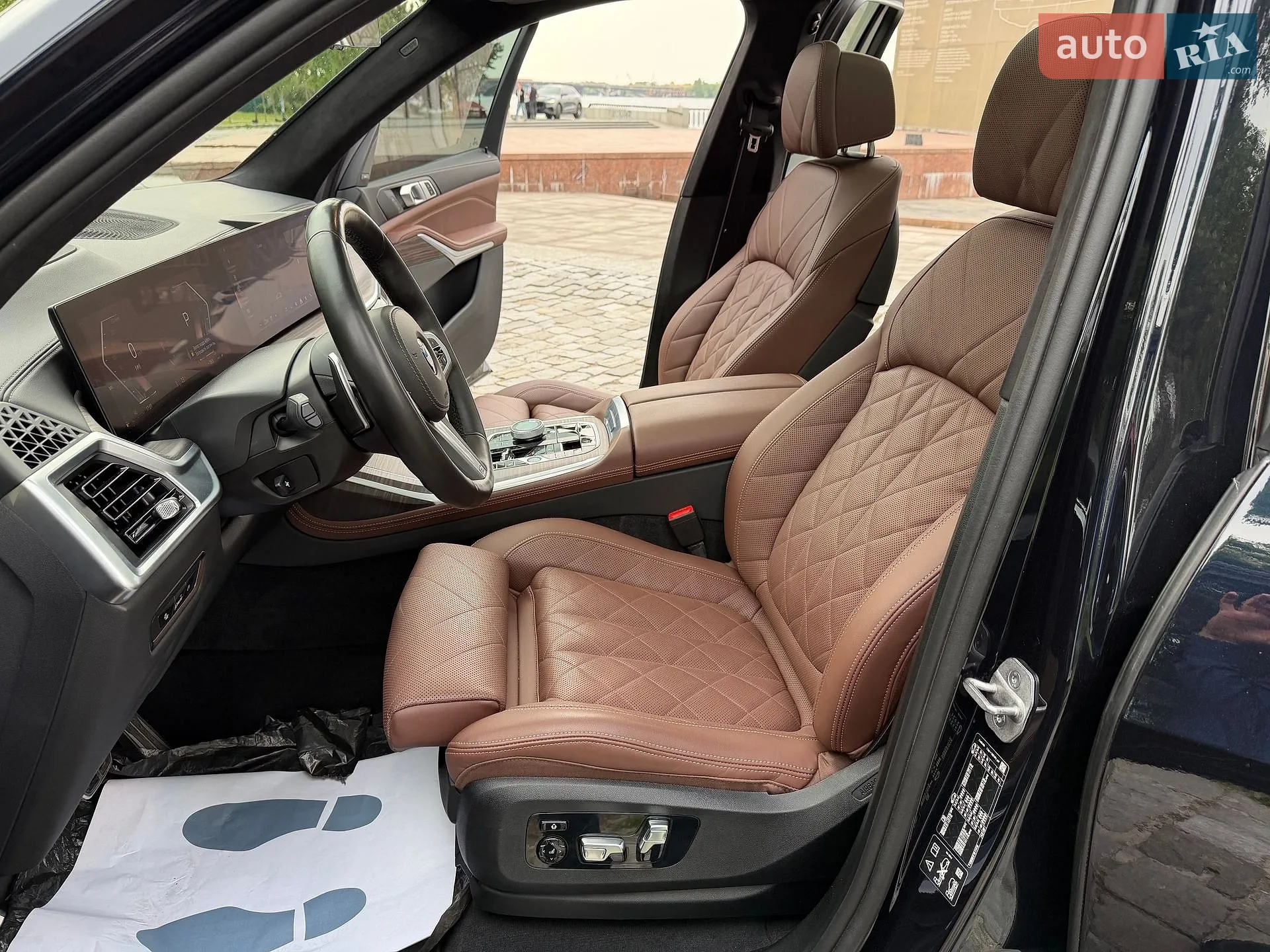 2023 BMW X7 - мініатюра 144