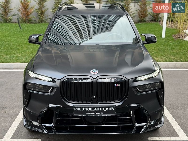 Внедорожник / Кроссовер BMW X7 2024 в Киеве
