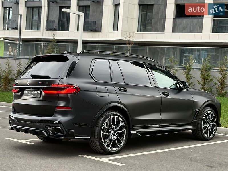 Внедорожник / Кроссовер BMW X7 2024 в Киеве