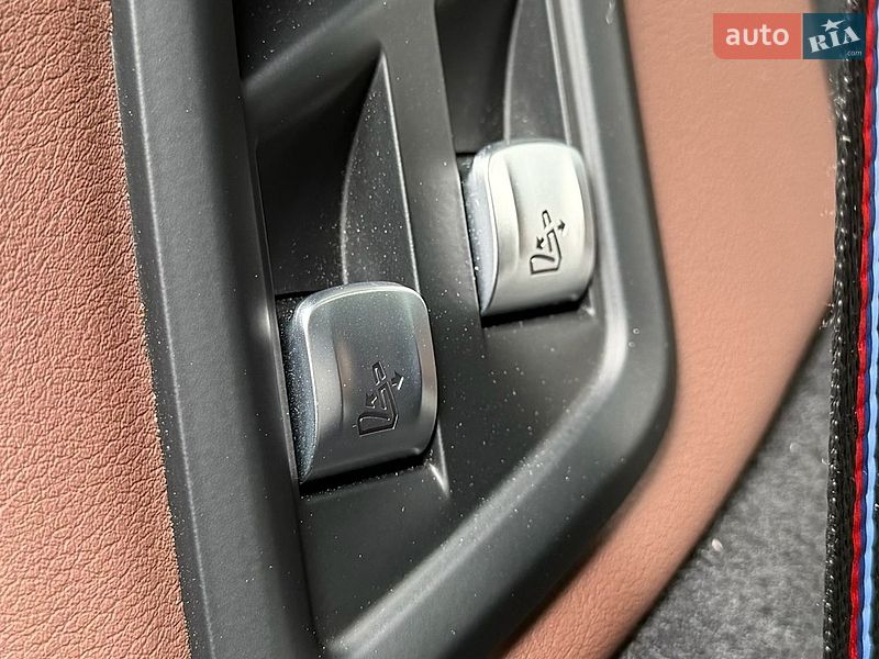 Внедорожник / Кроссовер BMW X7 2024 в Киеве