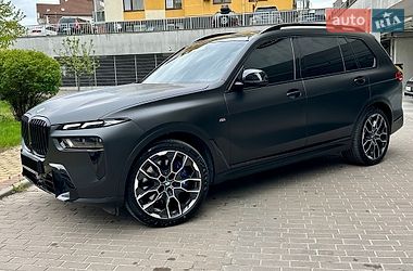 Внедорожник / Кроссовер BMW X7 2025 в Киеве