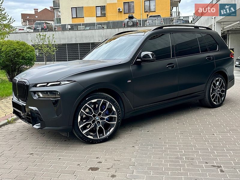 BMW X7 2025