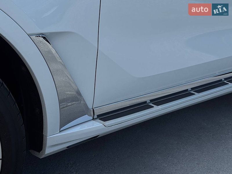 Позашляховик / Кросовер BMW X7 2020 в Рівному фото 18 Позашляховик / Кросовер BMW X7 2020 в Рівному