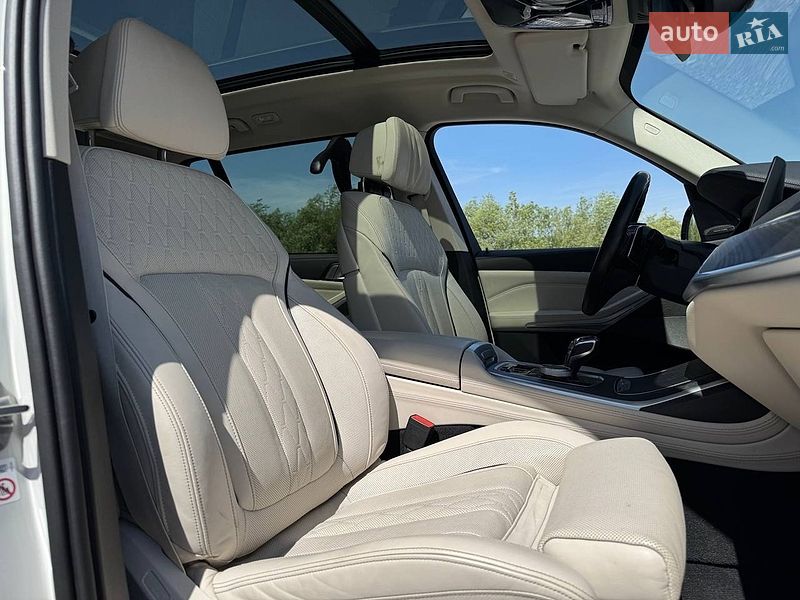 Позашляховик / Кросовер BMW X7 2020 в Рівному фото 96 Позашляховик / Кросовер BMW X7 2020 в Рівному