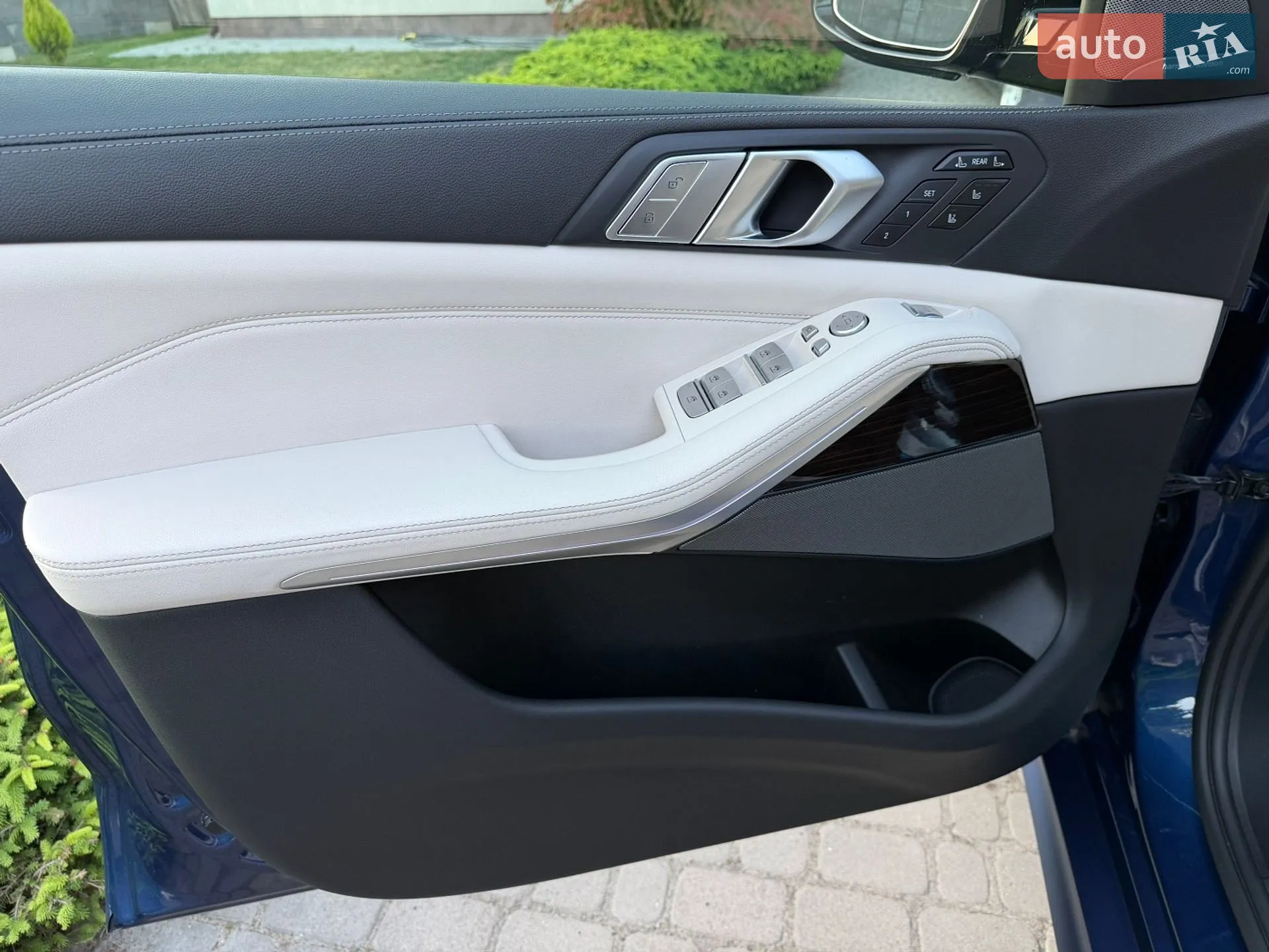 2021 BMW X7 - мініатюра 20