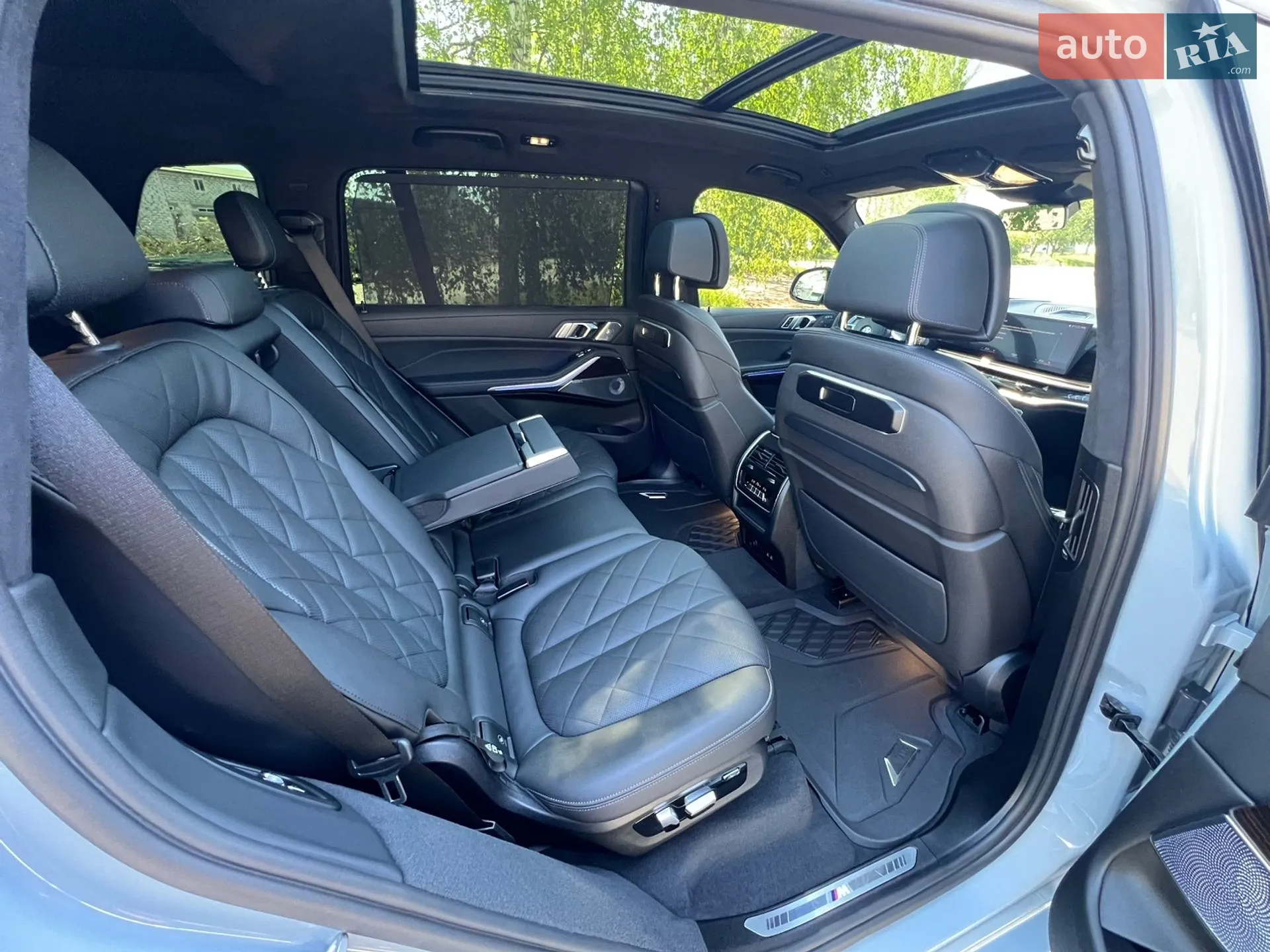 2023 BMW X7 - мініатюра 37