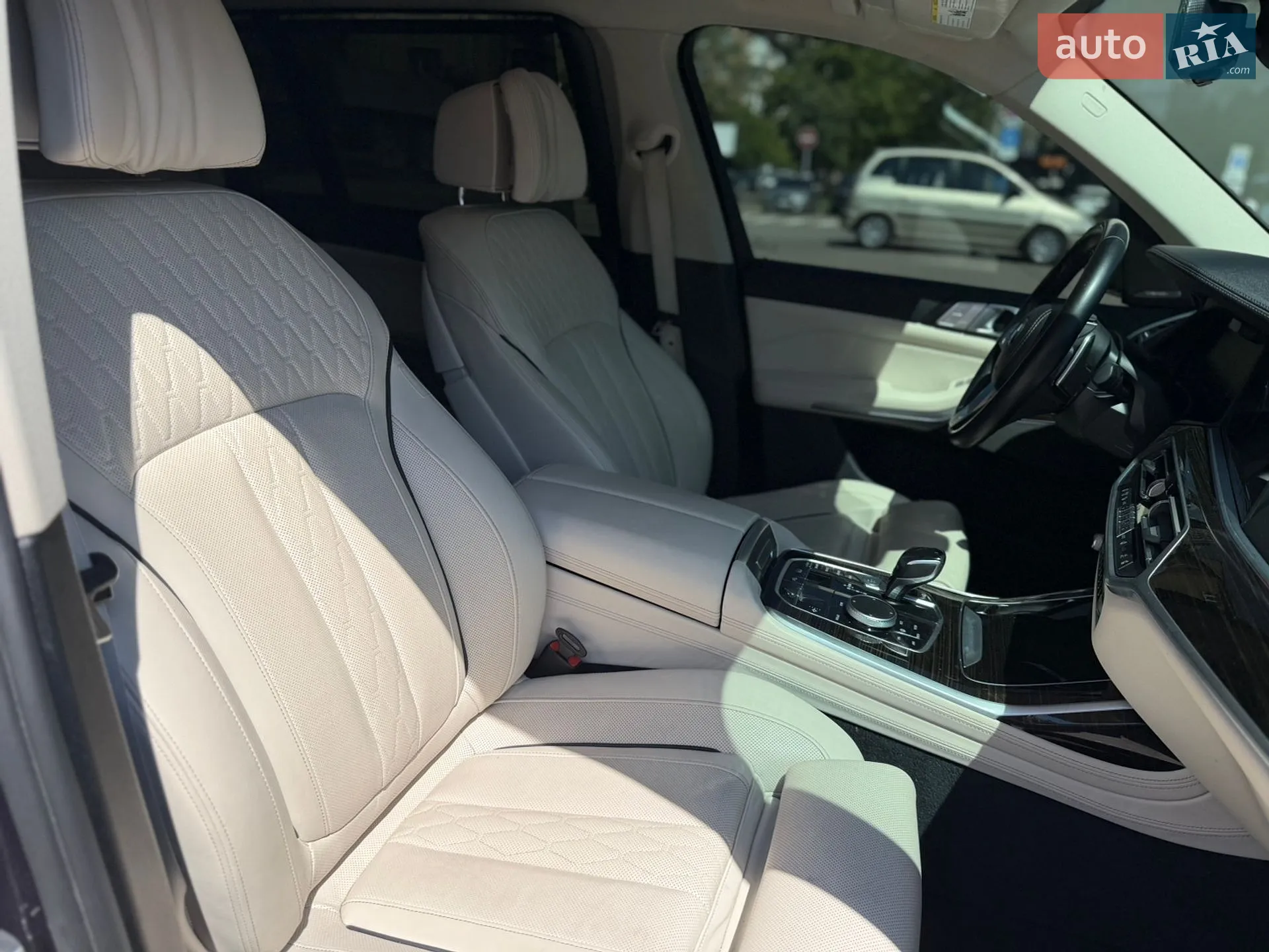 2019 BMW X7 - мініатюра 22