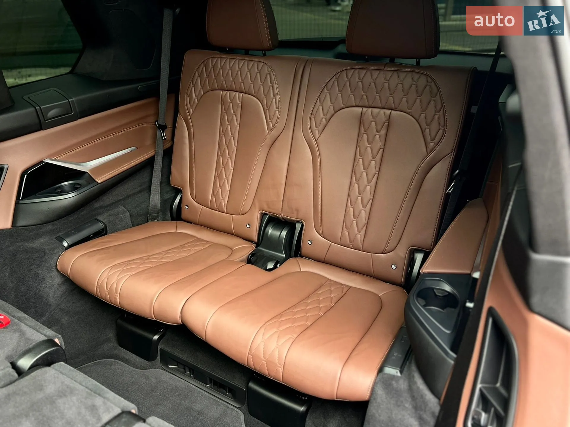 2023 BMW X7 - мініатюра 32