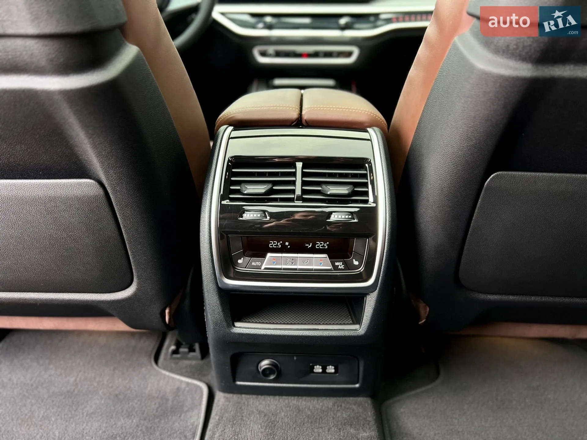 2023 BMW X7 - мініатюра 33