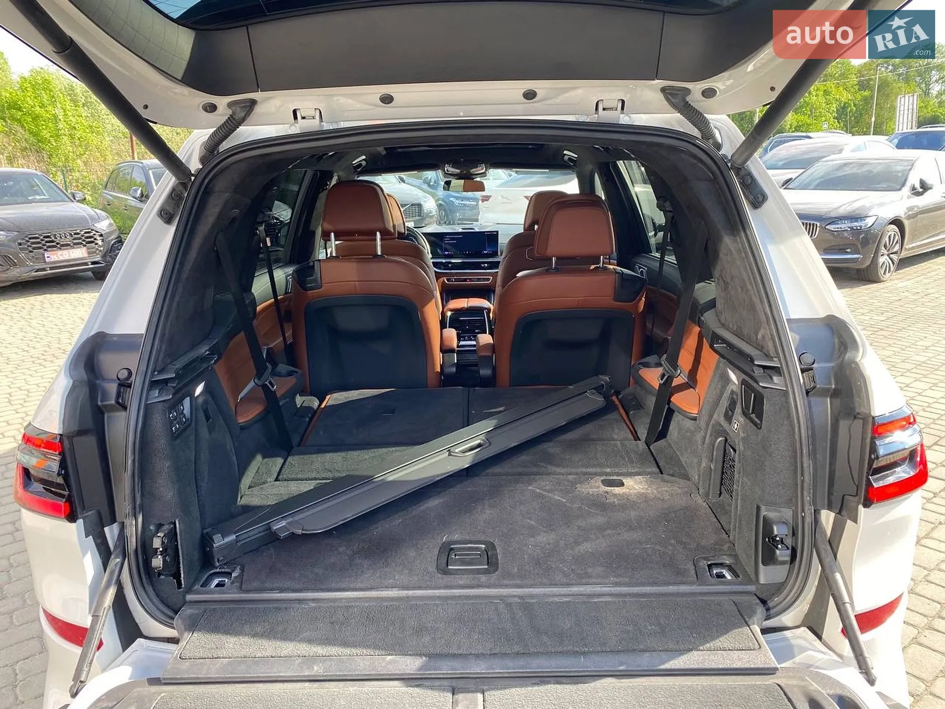 2023 BMW X7 - мініатюра 35