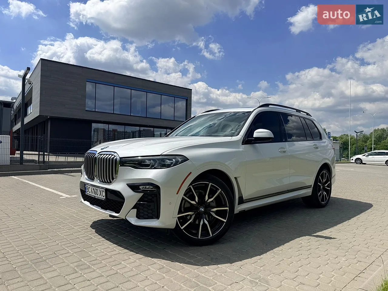 2020 BMW X7 - мініатюра 13