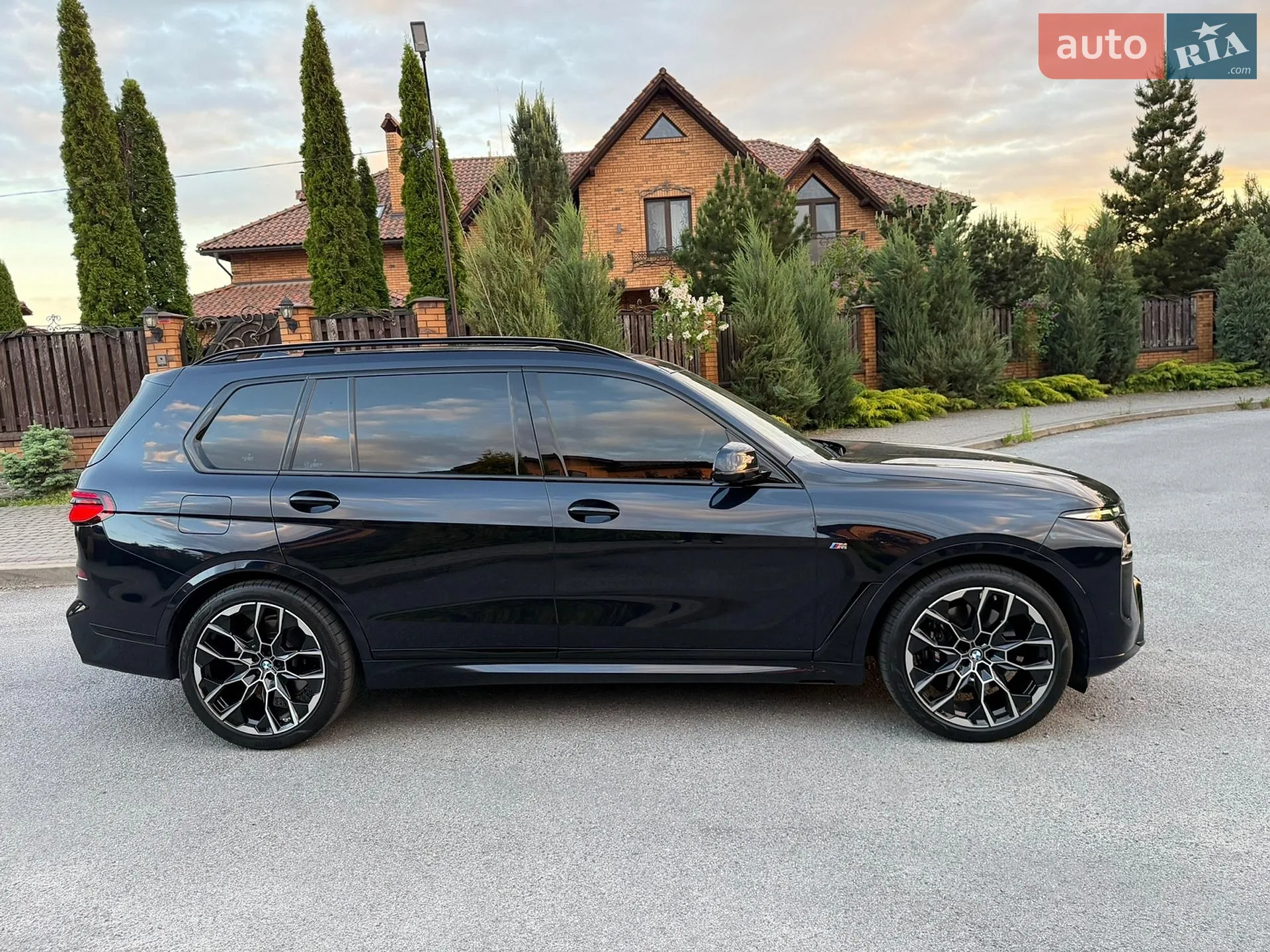 2022 BMW X7 - мініатюра 12
