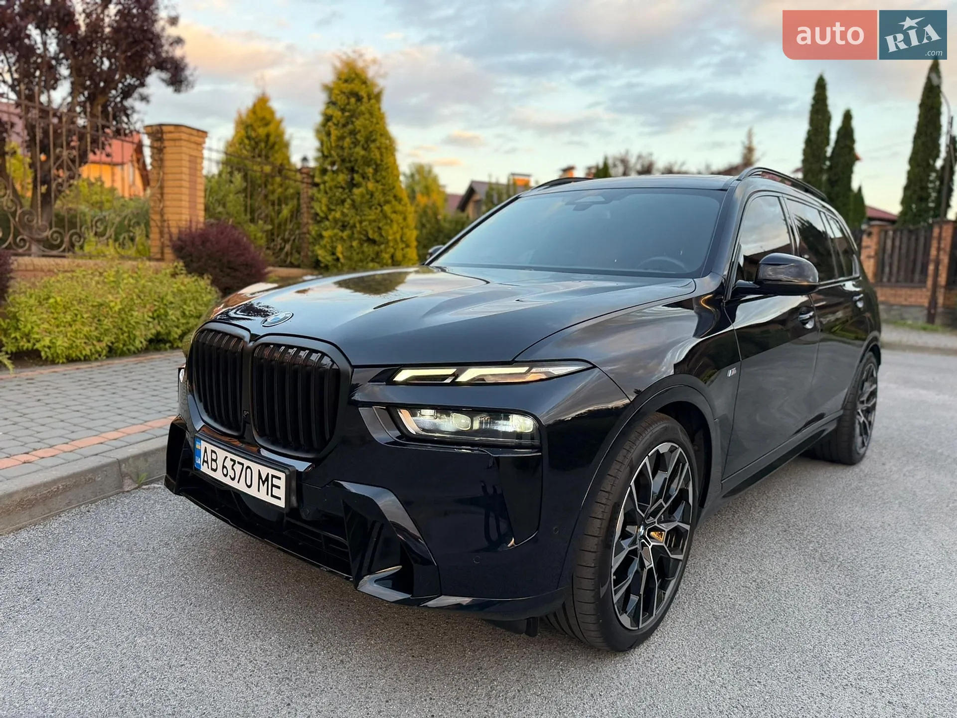 2022 BMW X7 - мініатюра 8