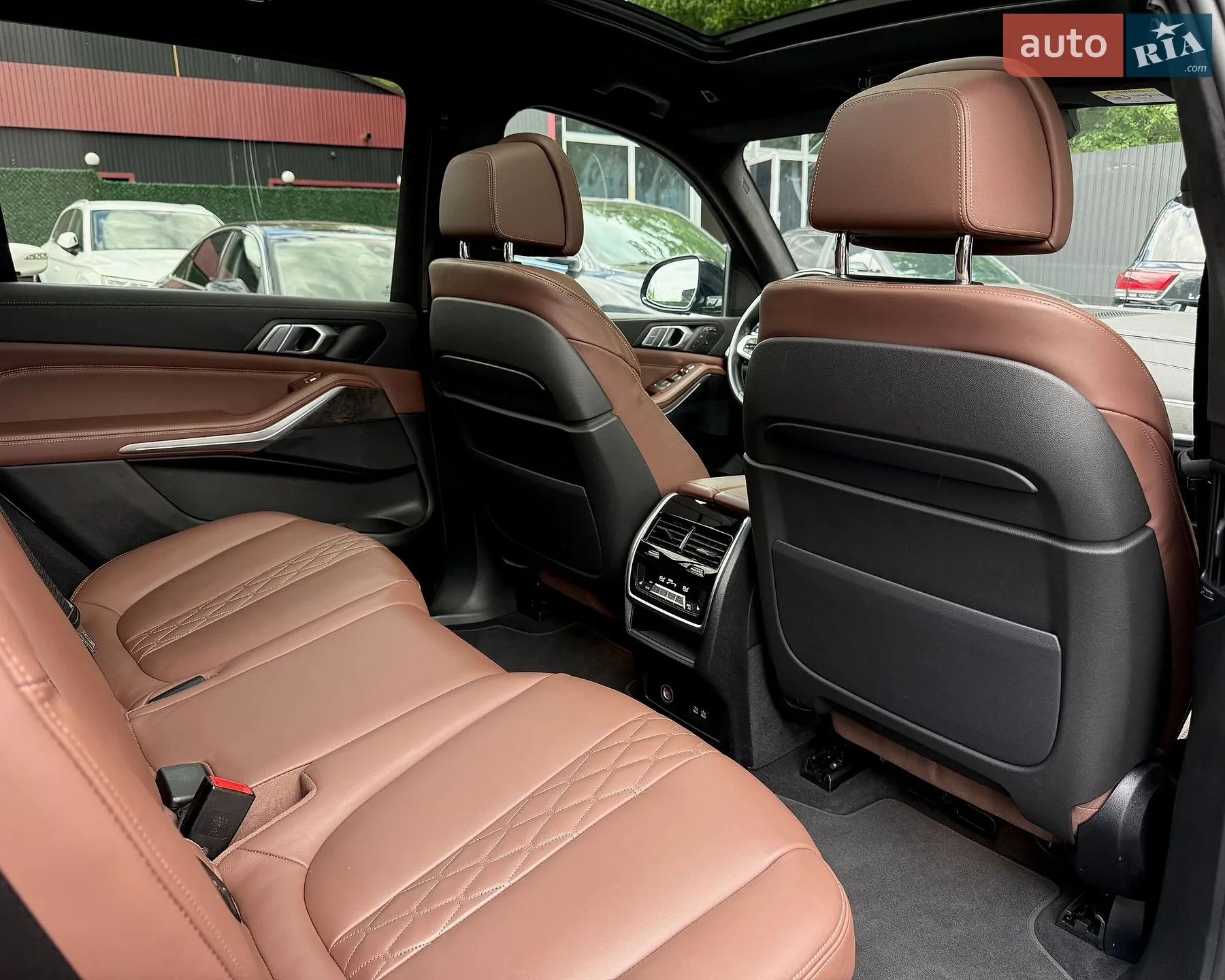2021 BMW X7 - мініатюра 17