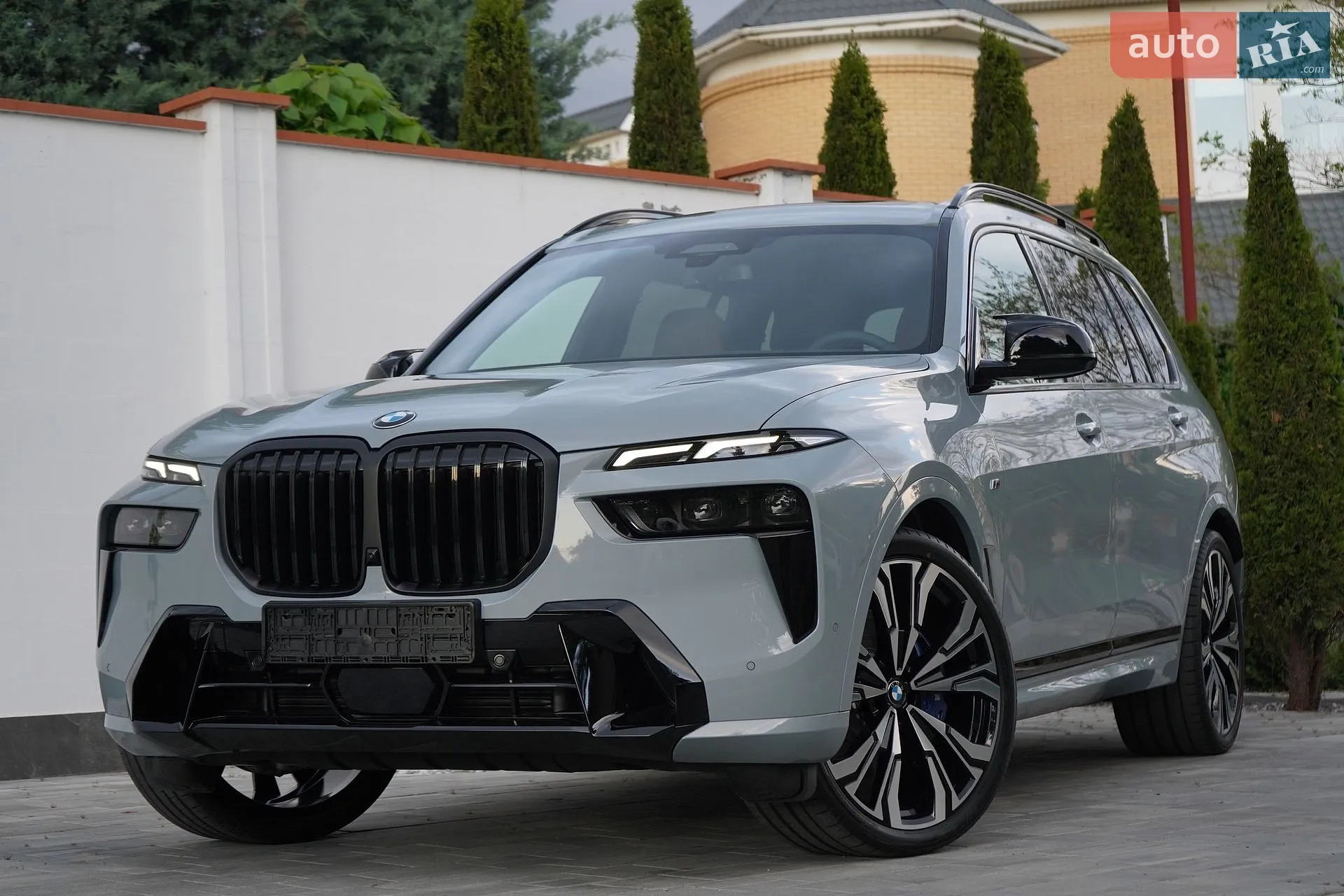2025 BMW X7 - мініатюра 4