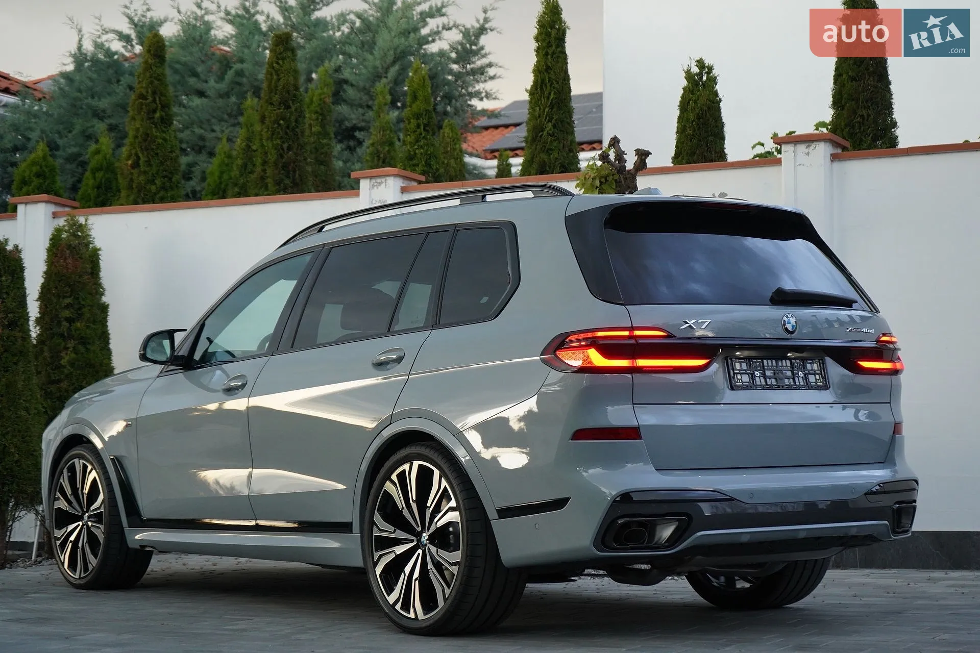 2025 BMW X7 - мініатюра 23
